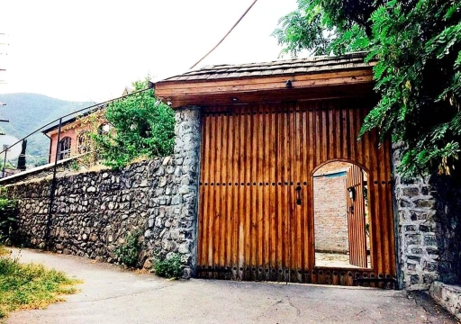 Şəkidə qoruq ərazisində günlük və aylıq kirayə villa verilir.