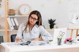 Tələbələrə və Gənclərə ofis meneceri işi təklif olunur