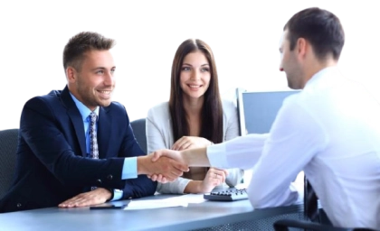 Ofis meneceri vakansiyası aktivdir