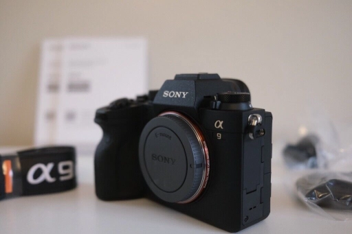 New Digital Camera And Camera lens