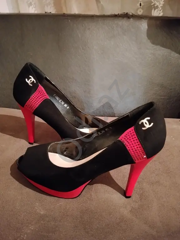 Gucci zamuş 40 razmer Gucci zamuş 40 razmer