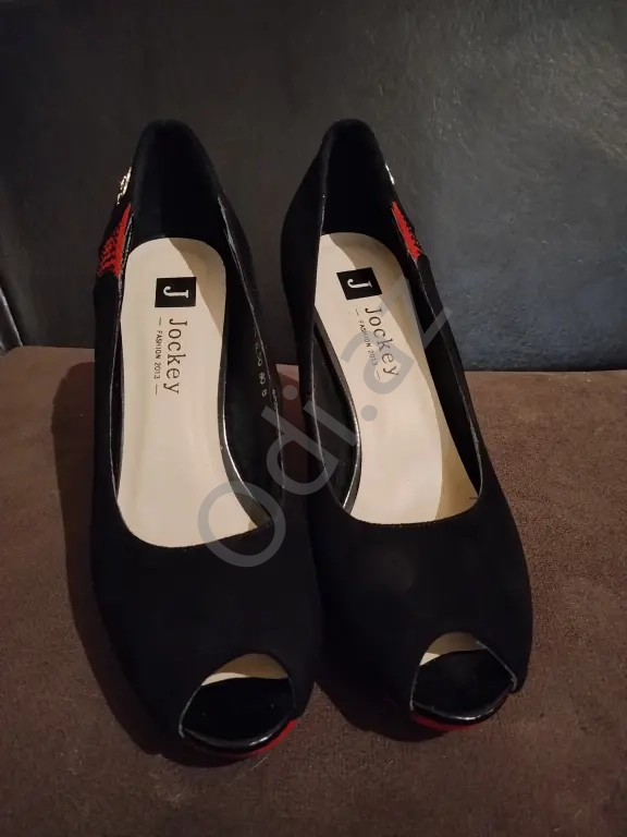 Gucci zamuş 40 razmer Gucci zamuş 40 razmer