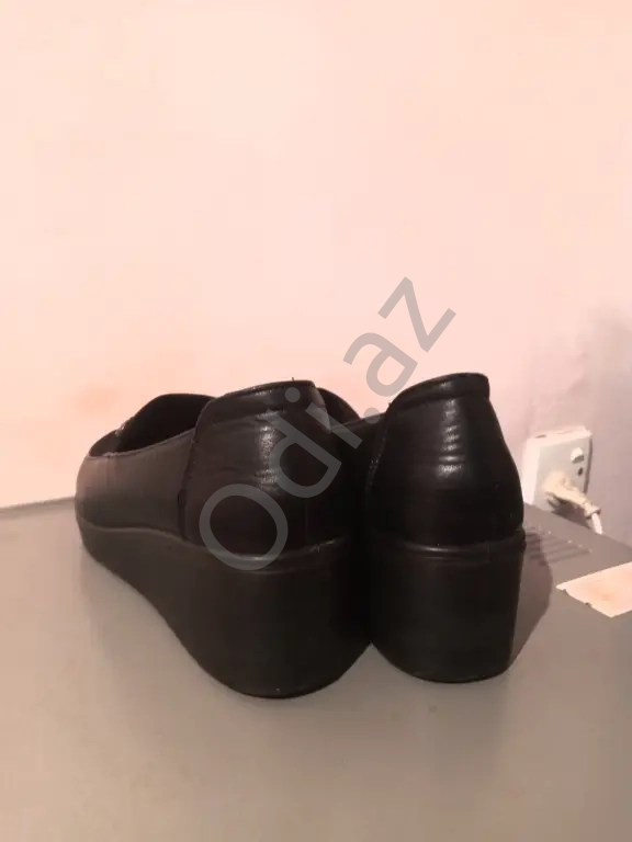 41 razmer qadin ayaqabisi 👟 ⭐⭐⭐⭐⭐
