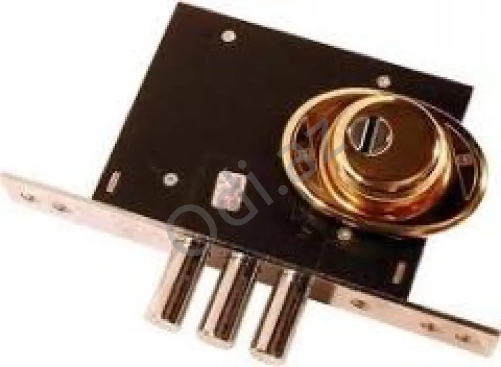 Çöl və Ev Qapılarının Zamok və ruckalarının dəyişdirilməsi.