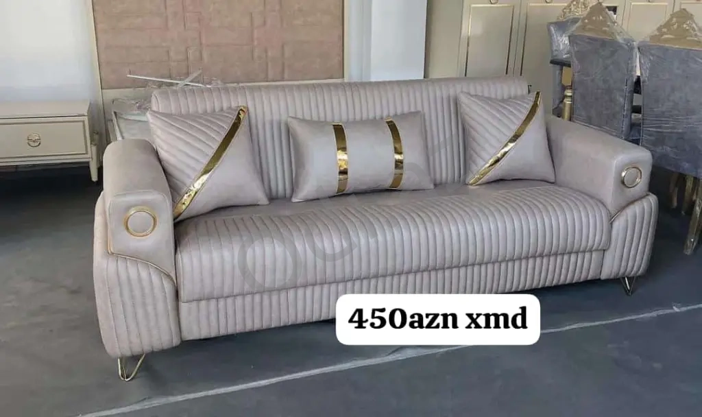 Divan sifarişlə hazırlanır