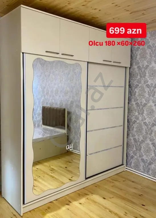Dolab paltar şkafı sifarişlə hazırlanır