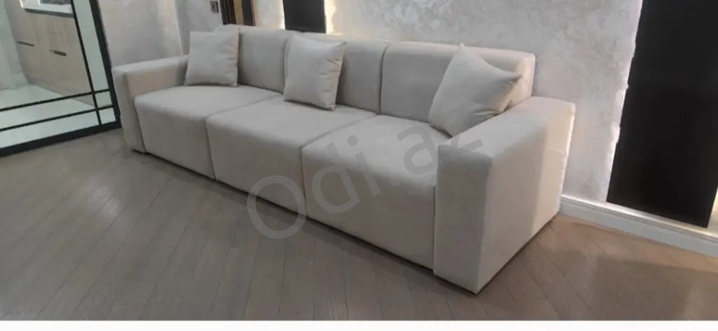 Divan sifarişlə hazırlanır