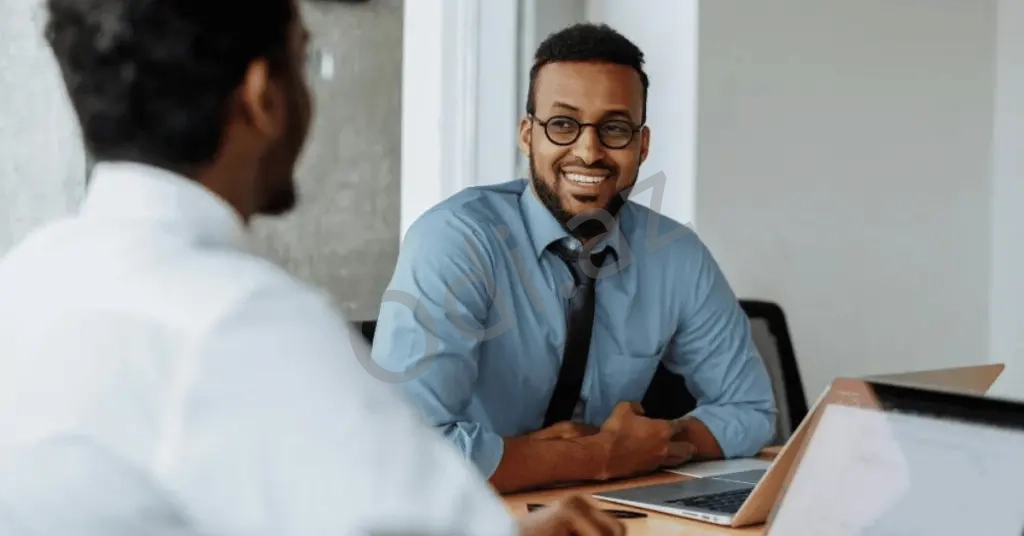 Ofis-Menecer tələb olunur