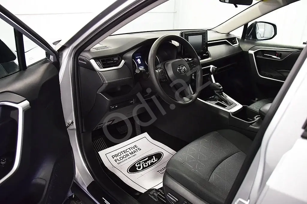 BUY CLEAN USED 2022 Toyota RAV4 XLE Full Option