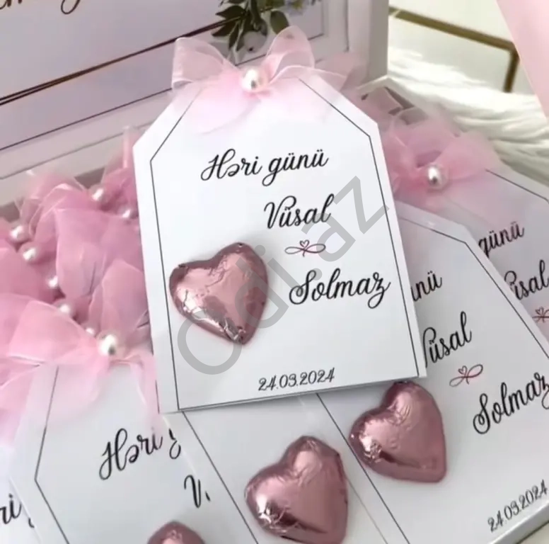 Heri konfetleri Heri konfetleri