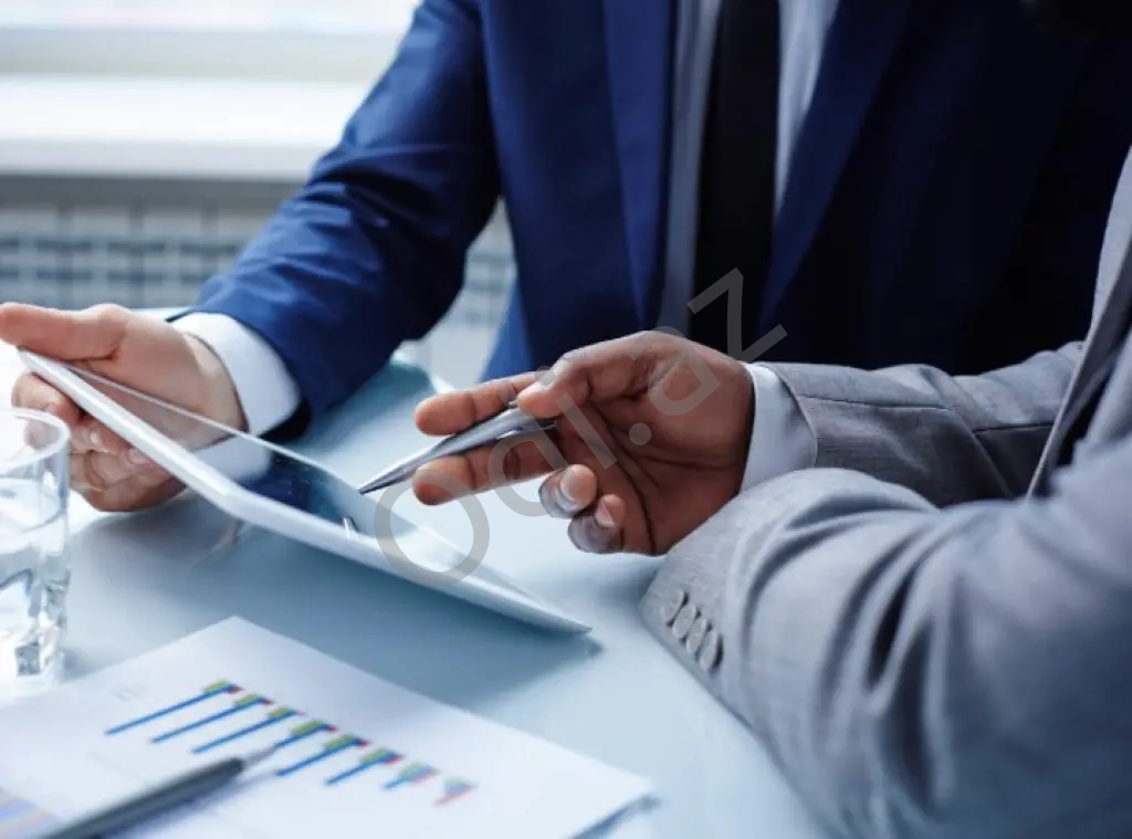 Təqaüddə olan şəxslərə yeni iş imkanı