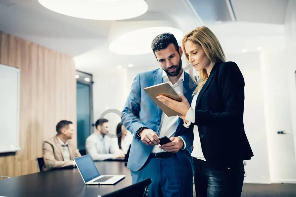 Məlumat meneceri tələb olunur