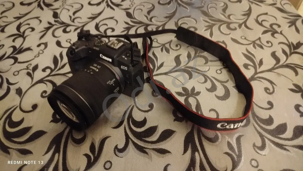 Canon EOS rp fotoaparatı