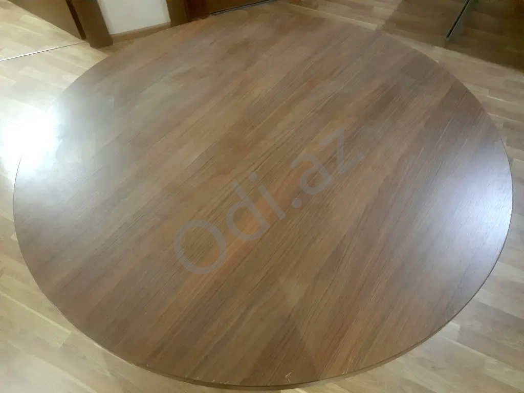 Kanada istehsalı Dairəvi ofis masası