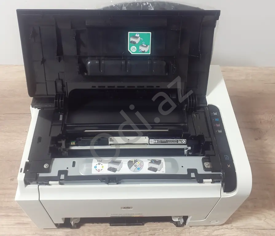 HP LaserJet Pro Color CP1025 rəngli printeri