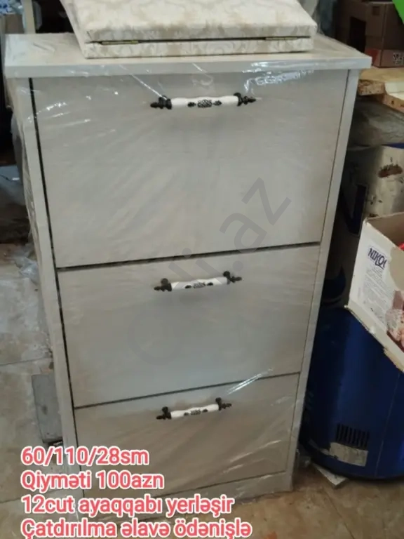 Ayaqqabı şkafı hazır