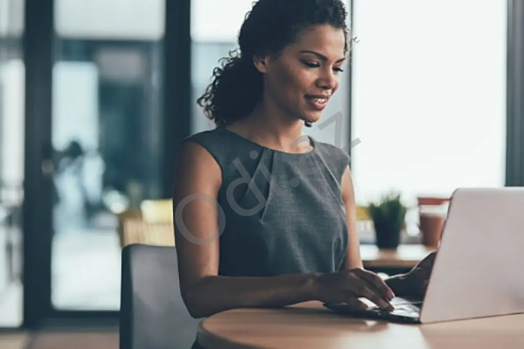 Ofis-Menecer tələb olunur