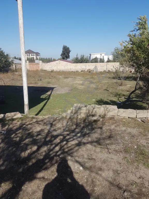 Nardaranda bağlarında ev satılır 22 sot Nardaranda bağlarında ev satılır 22 sot