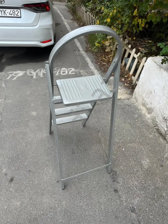 Nərdivan ölcüsü hündürlük 180 sm Nərdivan ölcüsü hündürlük 180 sm