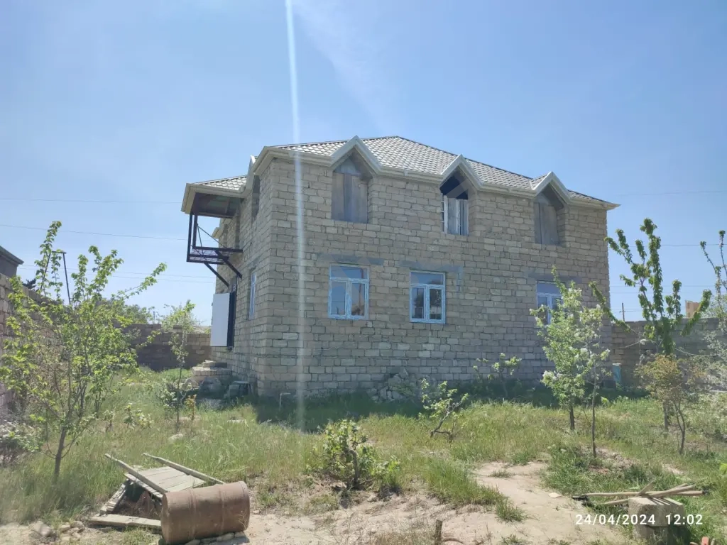 5 otaqlı bağ evi 110 kvm