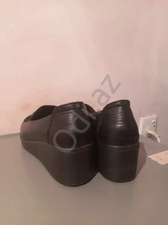 41 razmer qadin ayaqabisi 👟 ⭐⭐⭐⭐⭐