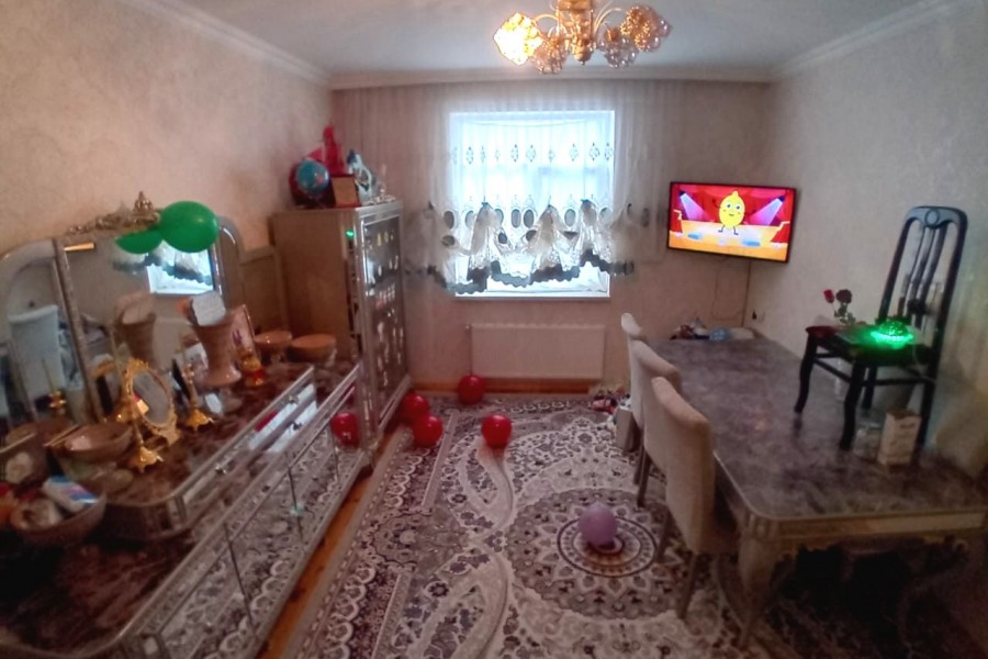 Corat bağlarında 3 otaqlı ev