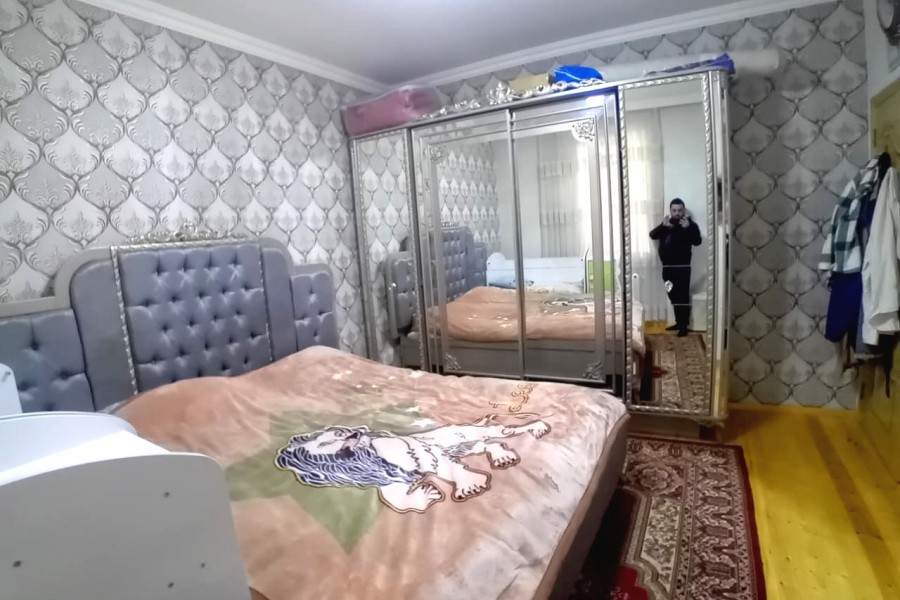 Corat bağlarında 3 otaqlı ev