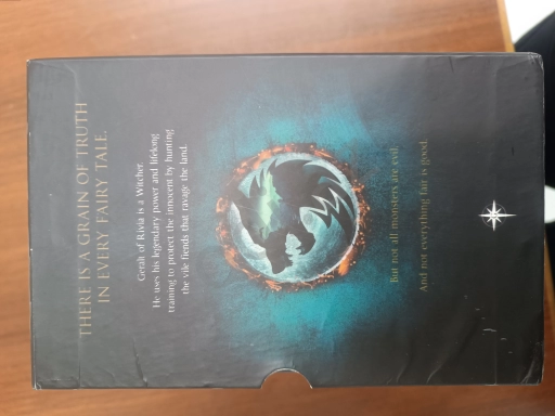 The Witcher Complete Collection 8 Kitablıq Seriya