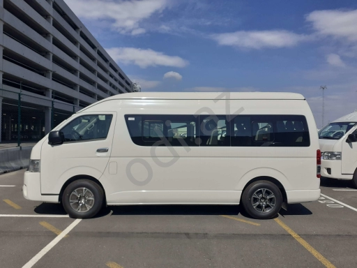 toyota hi ace mikroavtobus sifarisi