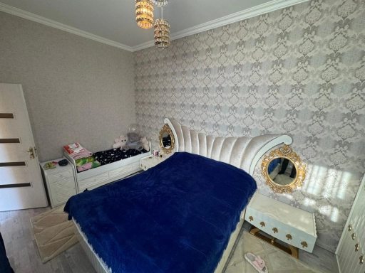 Həyət evi satılır