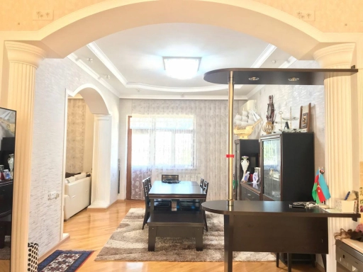 3 mərtəbəli villa