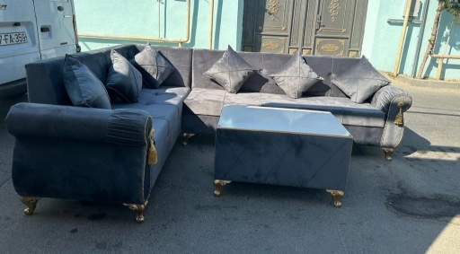 Künc divan