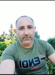 Nezaretci işi axtariram.