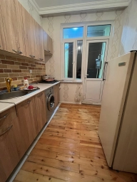 3 otaqa,80m2,Yeni tikili-Xırdalanda