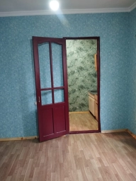 3 otaqlı təmirli ev