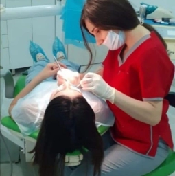 Həkim Stomatoloq Xırdalan şəhəri