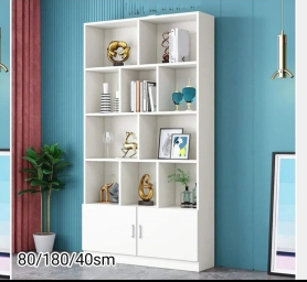 Kitab dolabı
