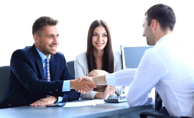 Ofis Meneceri Tələb olunur