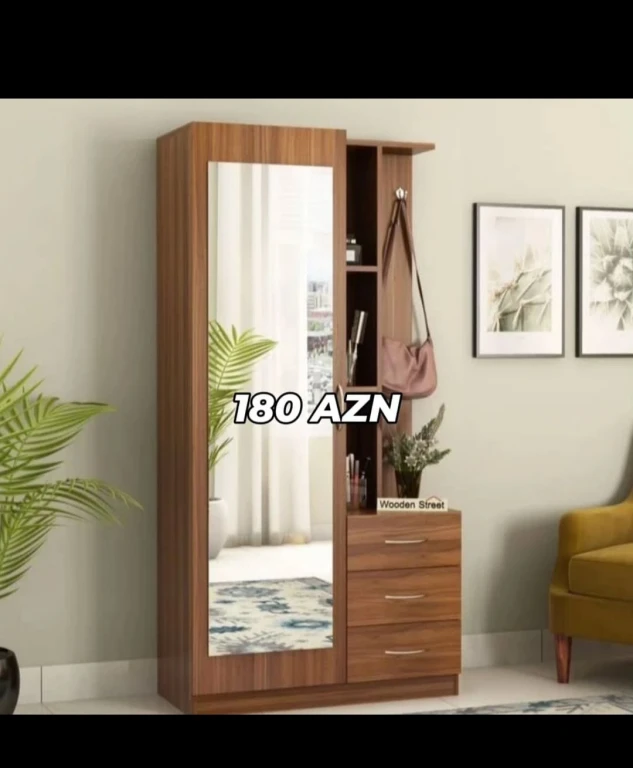 Dəhliz dolabı