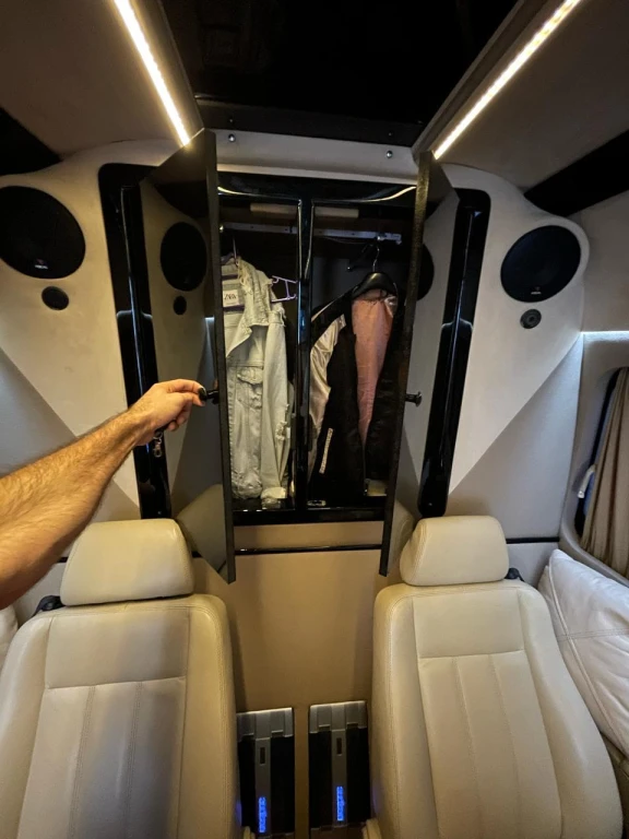 vip salon mikroavtobus sifarisi